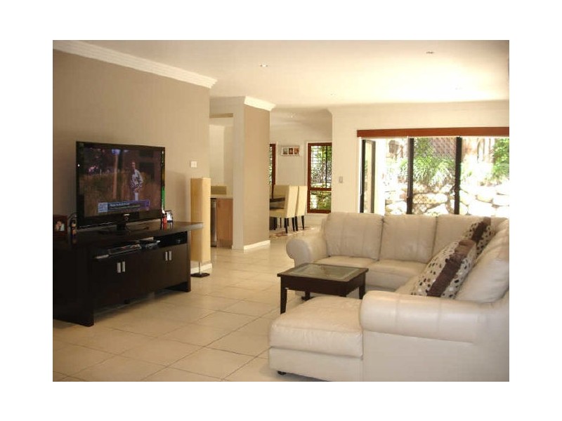 3 Royal Woods Drive, Robina QLD 4226