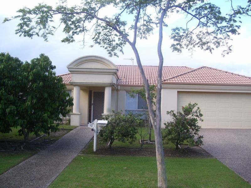 19 Elfin Street, Robina QLD 4226