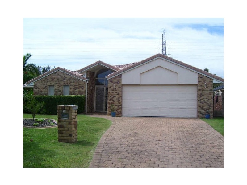 Clear Island Waters QLD 4226