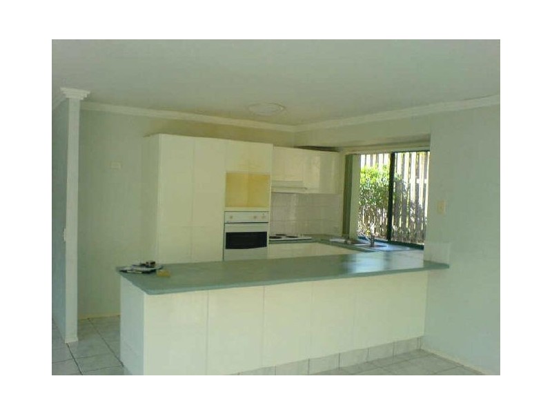 7 Leicester Tce, Mudgeeraba QLD 4213