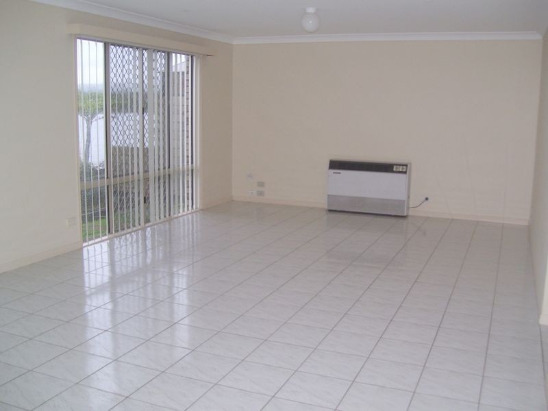 30 Auk Avenue, Burleigh Waters QLD 4220