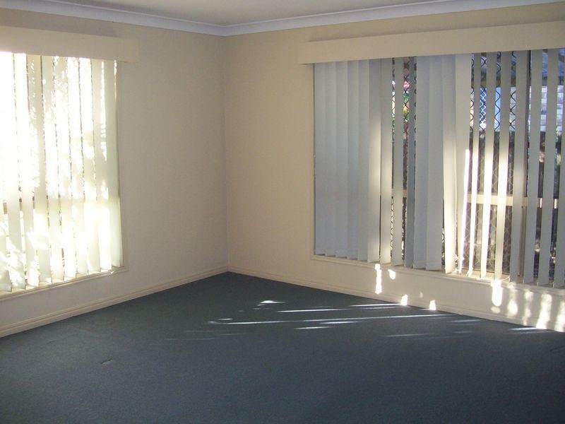 30 Auk Avenue, Burleigh Waters QLD 4220