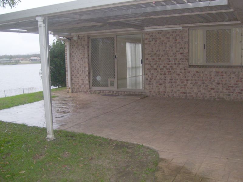 30 Auk Avenue, Burleigh Waters QLD 4220