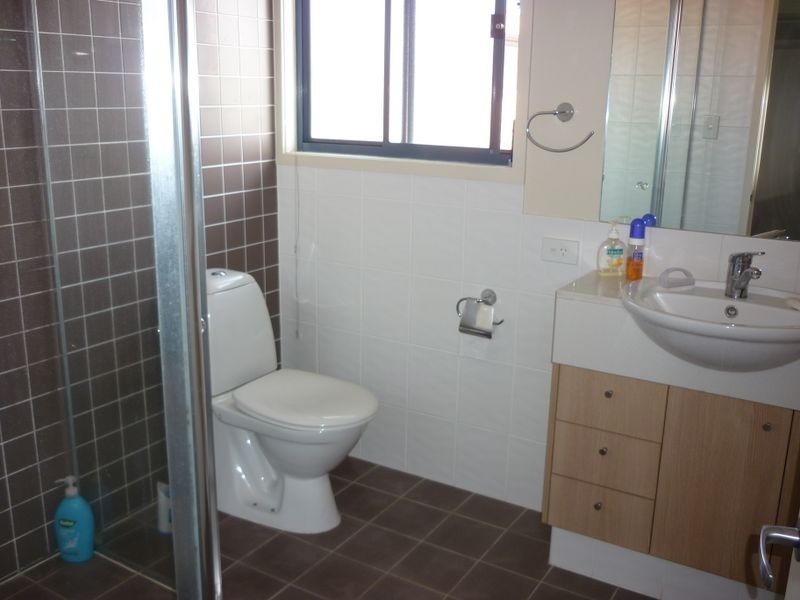 10 Oxford Court, Robina QLD 4226