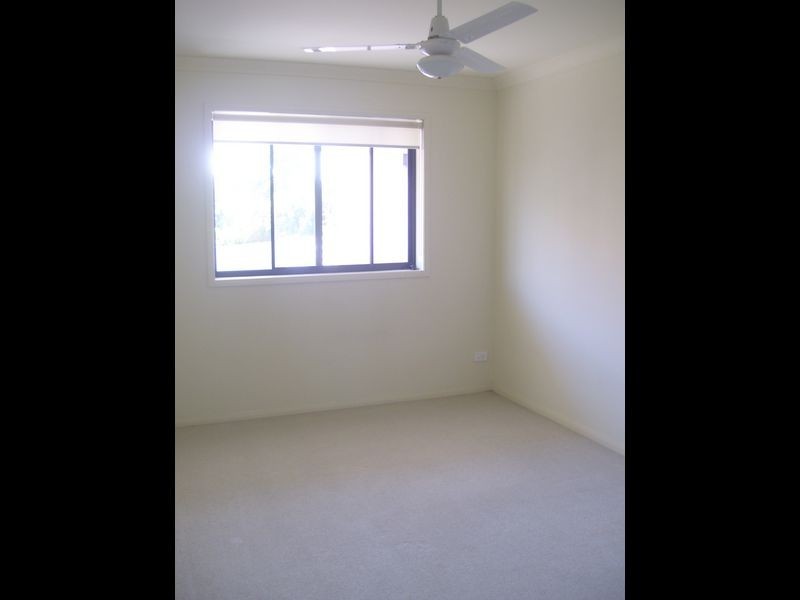 2/1-3 Hillridge Crescent, Varsity Lakes QLD 4227