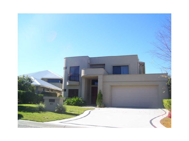 817 Legend Trail ” The Glades”, Robina QLD 4226