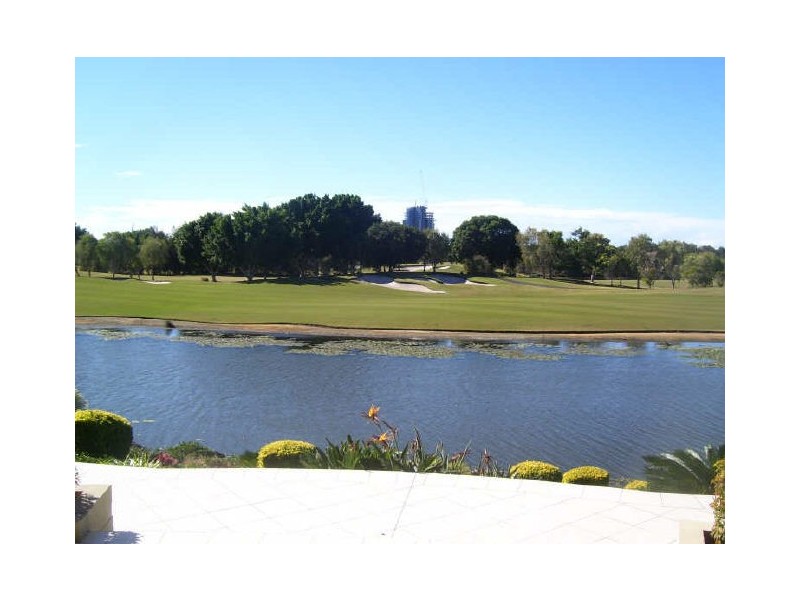 817 Legend Trail ” The Glades”, Robina QLD 4226