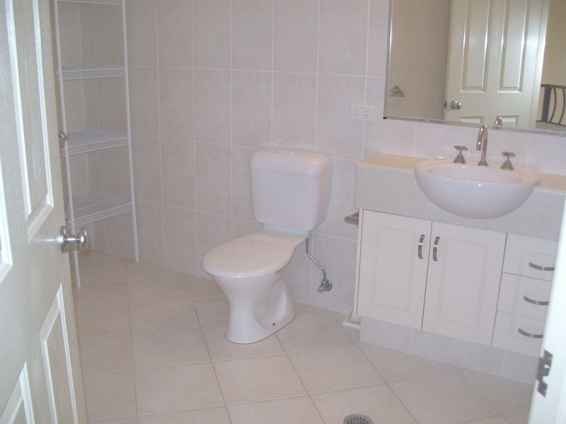 Varsity Lakes QLD 4227