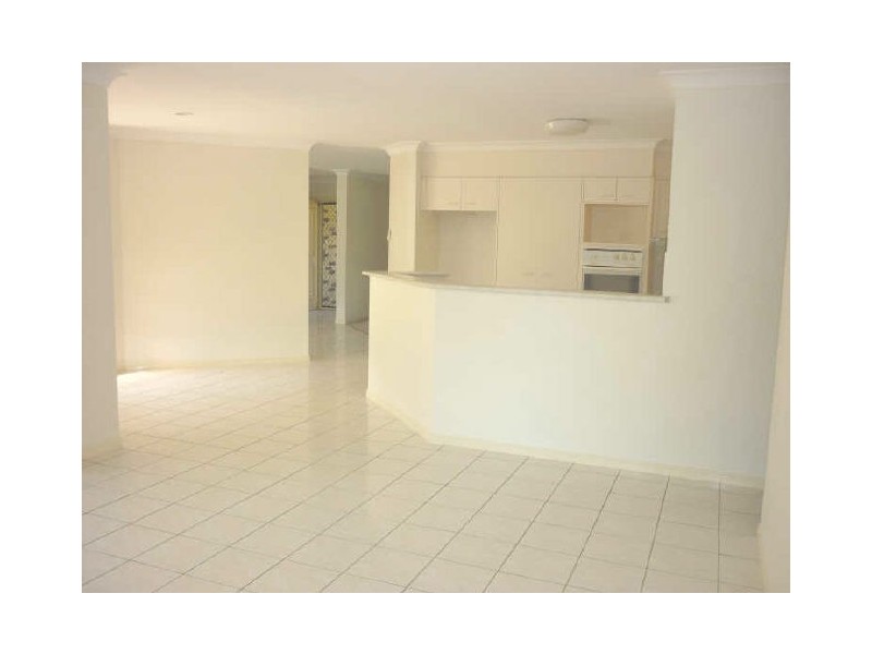 Varsity Lakes QLD 4227