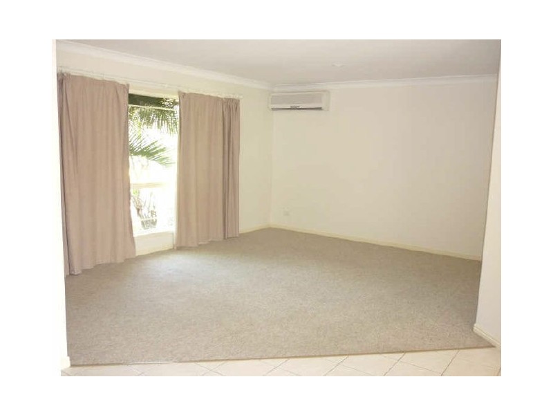 Varsity Lakes QLD 4227