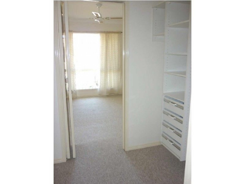 Varsity Lakes QLD 4227