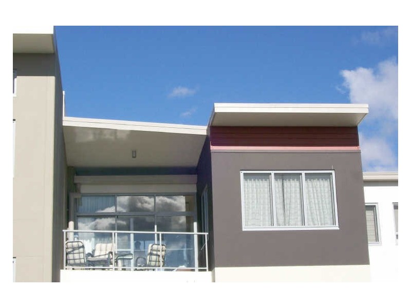 18/137 Scottsdale Drive, Robina QLD 4226