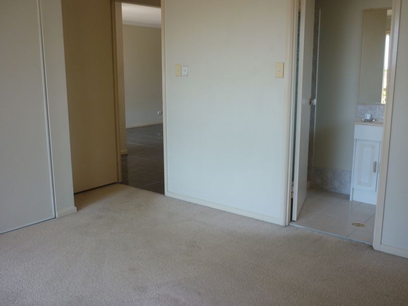 2 Crelga Court, Merrimac QLD 4226