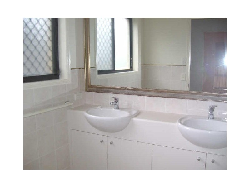 9 Jucara Avenue, Robina QLD 4226