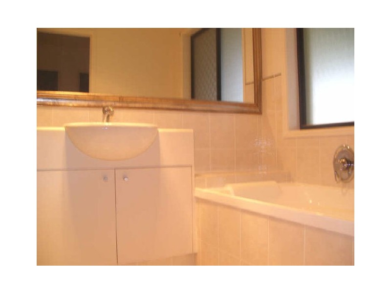 9 Jucara Avenue, Robina QLD 4226