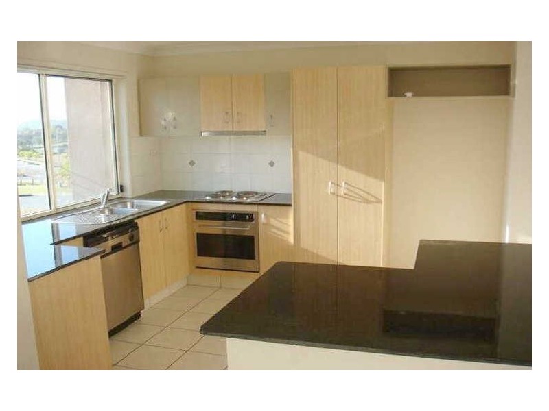 11/13 Mapleton Circuit, Varsity Lakes QLD 4227