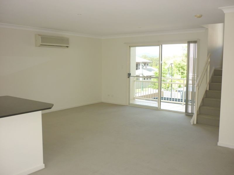 11/13 Mapleton Circuit, Varsity Lakes QLD 4227