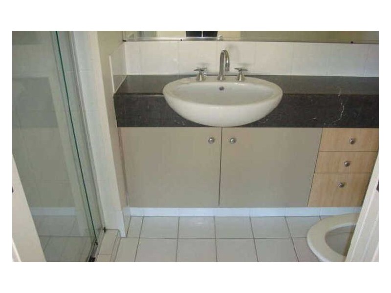 11/13 Mapleton Circuit, Varsity Lakes QLD 4227