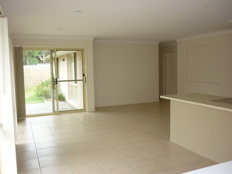 23 Marks Drive, Varsity Lakes QLD 4227