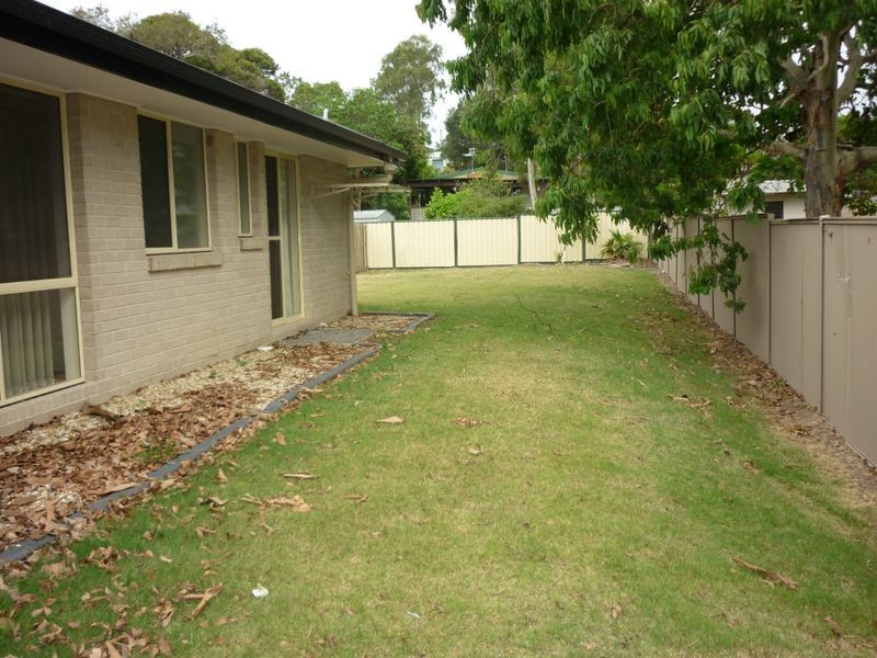 23 Marks Drive, Varsity Lakes QLD 4227