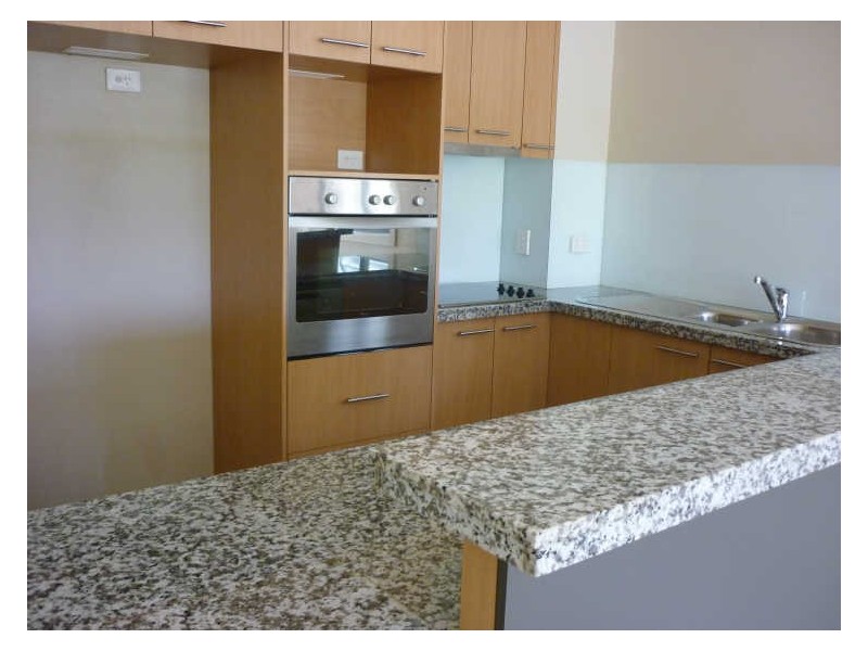 6/501 Northhill Drive (Off Highfield, Robina QLD 4226