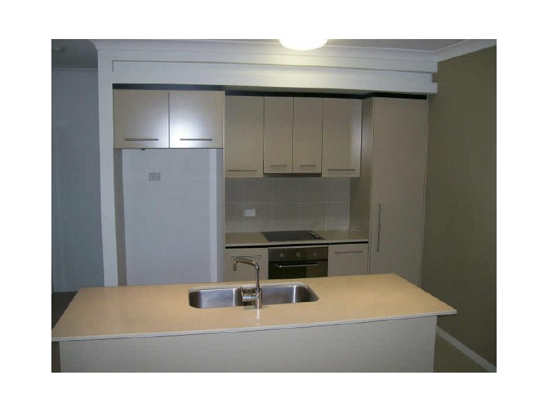 Varsity Lakes QLD 4227