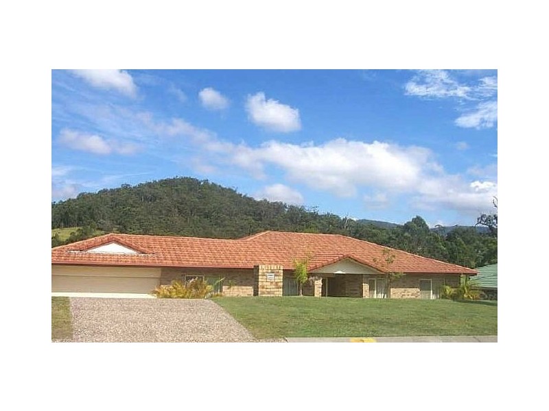 9 Gardenia Drive, Bonogin QLD 4213