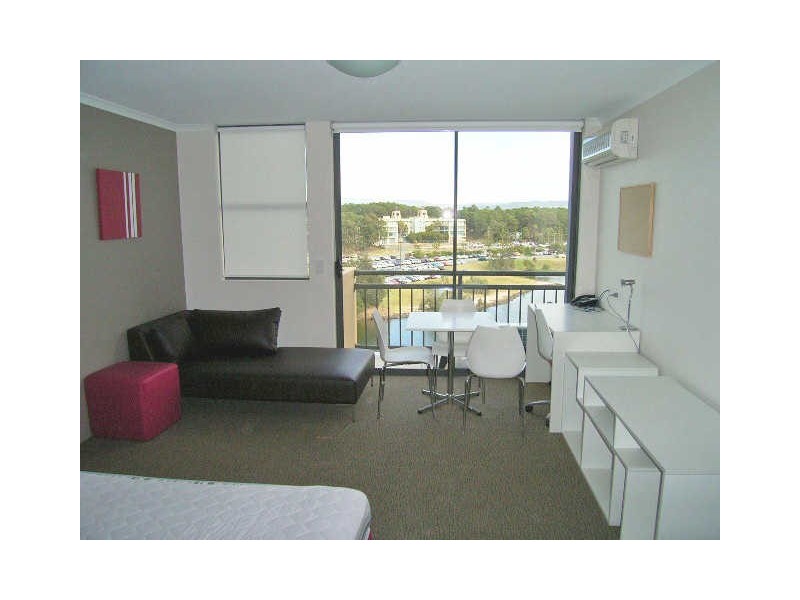 643/25 Lake Orr Drive, Robina QLD 4226