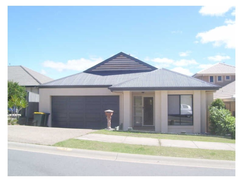 87 Bayswater Avenue, Varsity Lakes QLD 4227