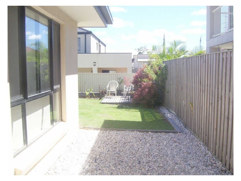 87 Bayswater Avenue, Varsity Lakes QLD 4227