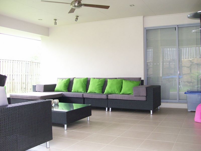 34 Southern Skies Avenue, Reedy Creek QLD 4227