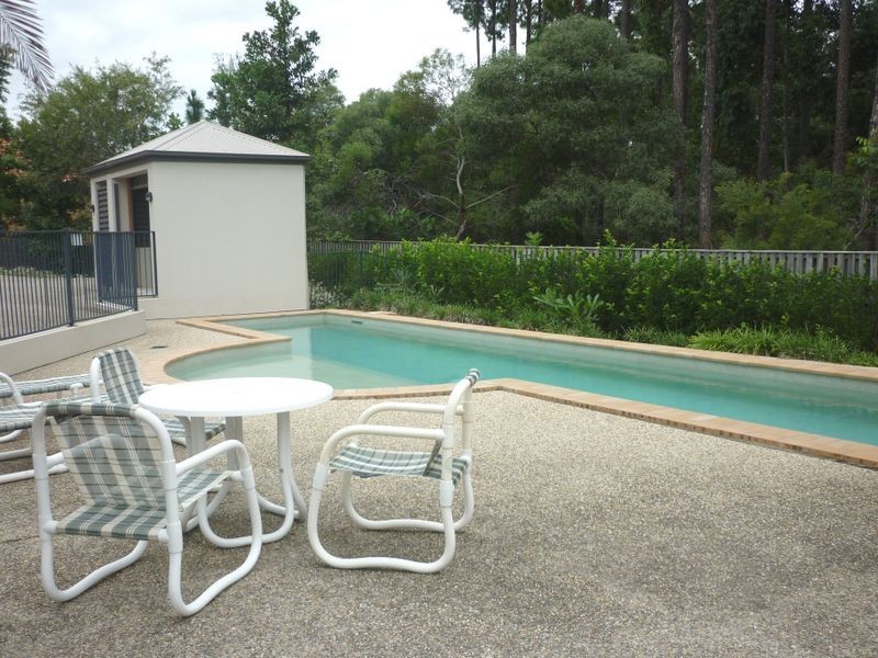 9/18 Geraldton Drive (Cnr Geraldton, Varsity Lakes QLD 4227