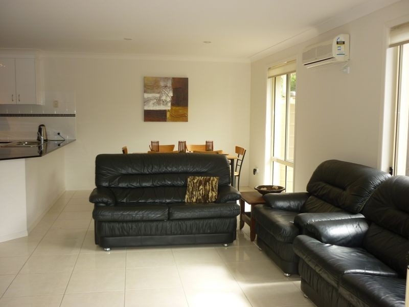 2/7 Scots Place, Robina QLD 4226