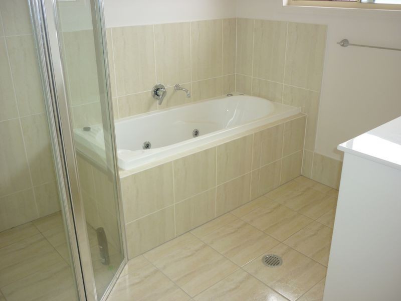 2/7 Scots Place, Robina QLD 4226