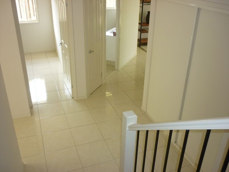 2/7 Scots Place, Robina QLD 4226