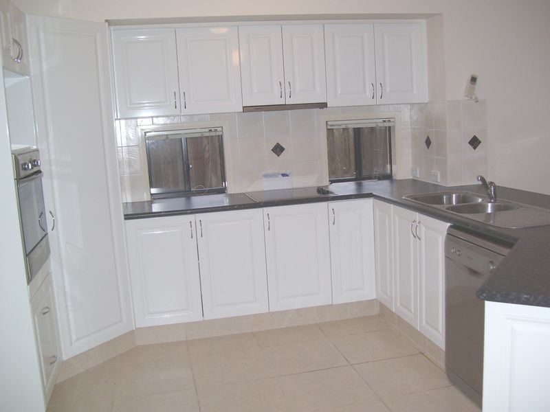 8 Konda Way, Robina QLD 4226