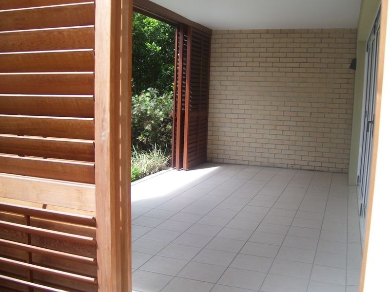 55 Riverwalk Avenue, Robina QLD 4226