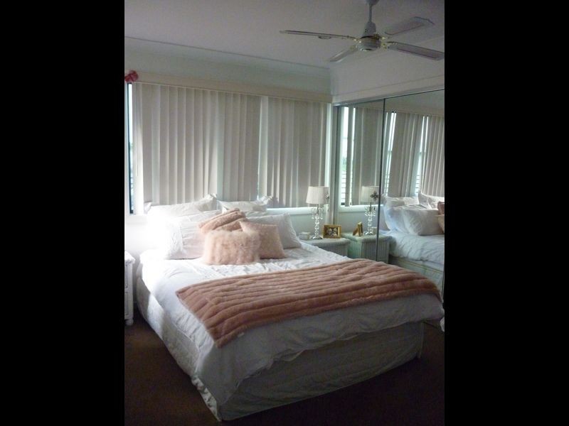 2/6 Silvermaple, Robina QLD 4226