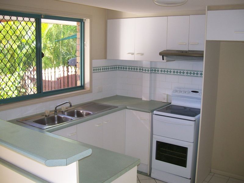 21/12 Sarath Street, Mudgeeraba QLD 4213