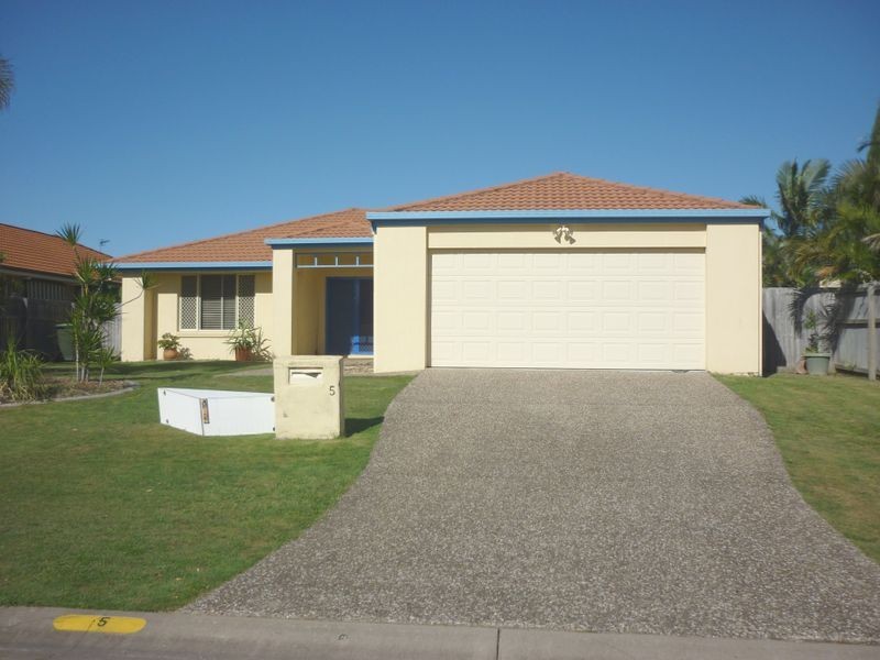 5 Bushlark Street, Varsity Lakes QLD 4227