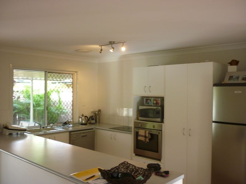 5 Ballerina Street, Burleigh Waters QLD 4220