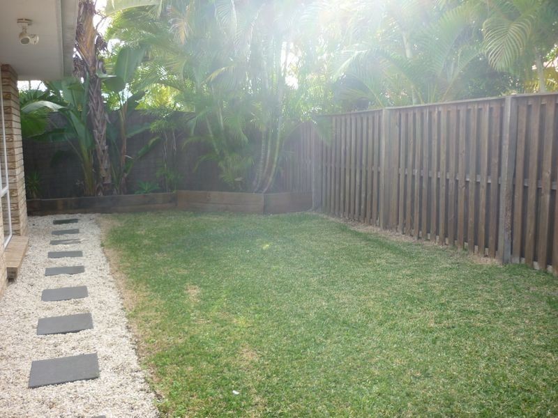 5 Ballerina Street, Burleigh Waters QLD 4220