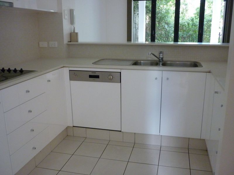 19 Riverwalk Avenue, Robina QLD 4226