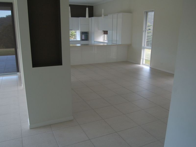 Wongawallan QLD 4210