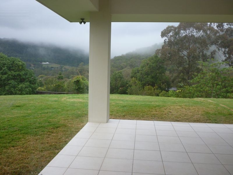 Wongawallan QLD 4210