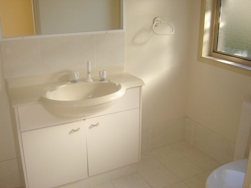 5 Lakes Circuit, Burleigh Waters QLD 4220