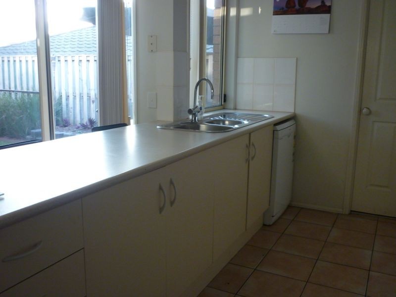 11 Griffon Street, Merrimac QLD 4226