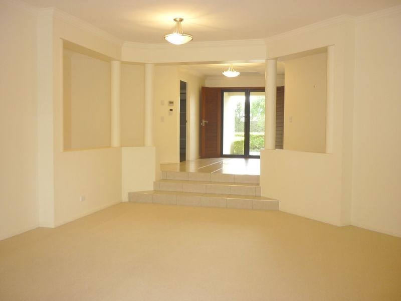 3 Lacerta Avenue, Robina QLD 4226