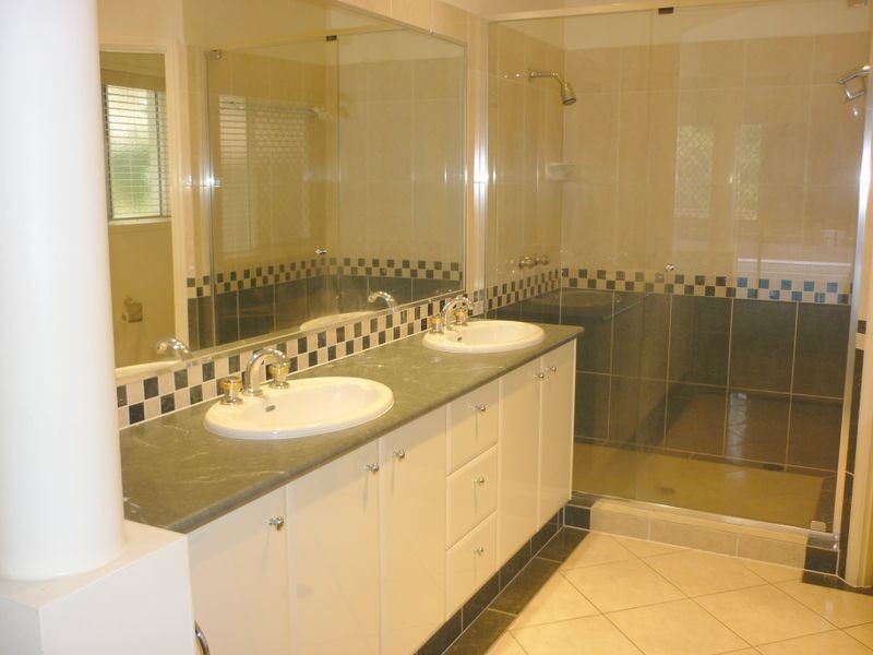 3 Lacerta Avenue, Robina QLD 4226