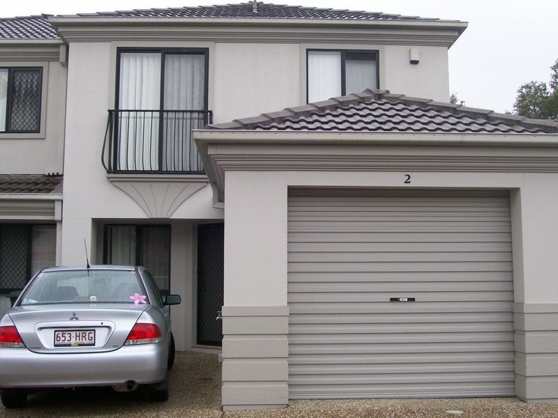 2/2 Ghilgai Road, Merrimac QLD 4226